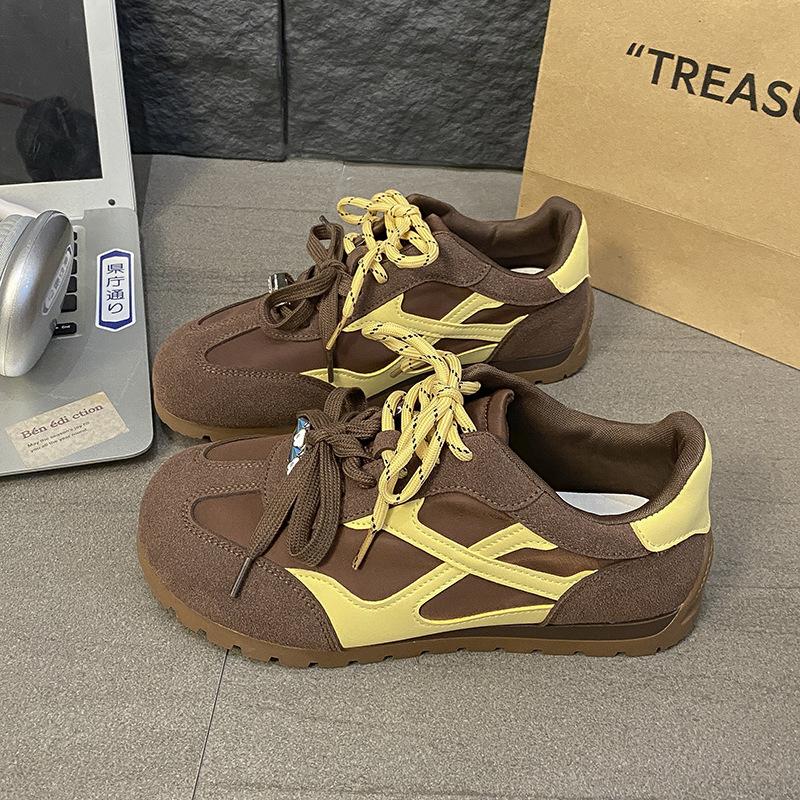 

Popular soft leather retro German training shoes women s 2025 new soft-soled flat-soled single shoes casual sports shoes Forrest Gump shoes women 40