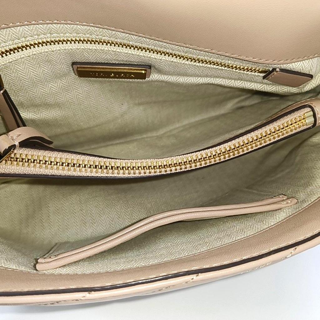 [Pre-Owned] Kira Large Nude Pink Lambskin Quilted Shoulder Bag With Gold Hardware - Very Good #O65QIA