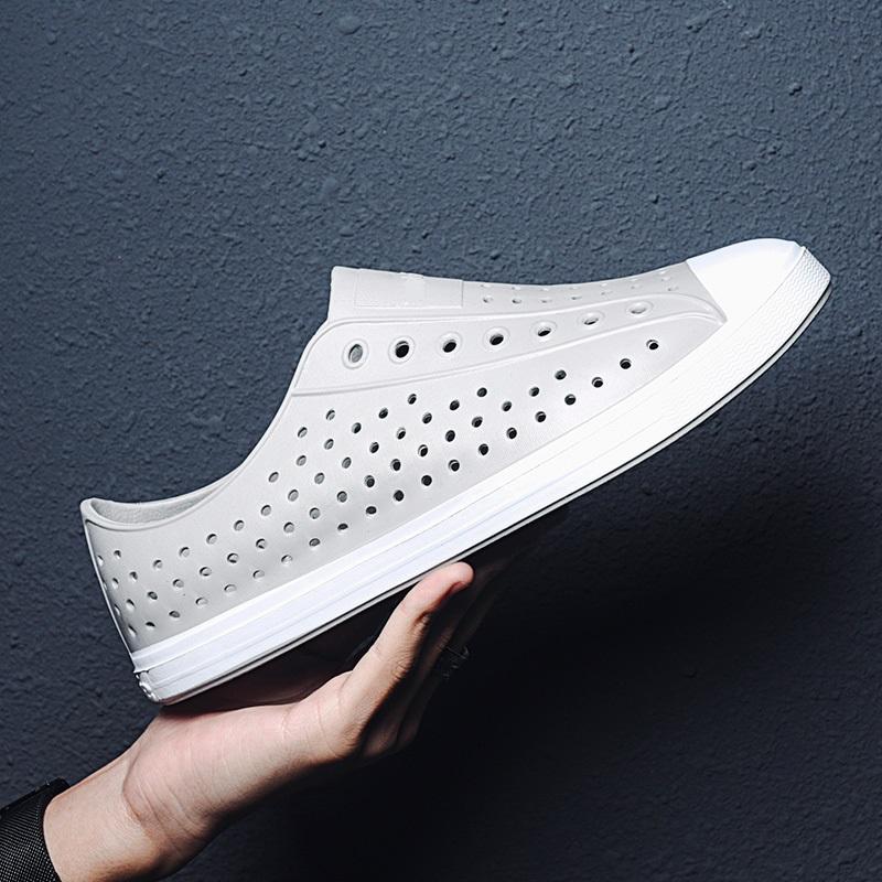 Mens Sandals Summer Beach Shoes Women's Slippers One-piece EVA Comfortable Soft Lightweight Sandals Large Size 36-45