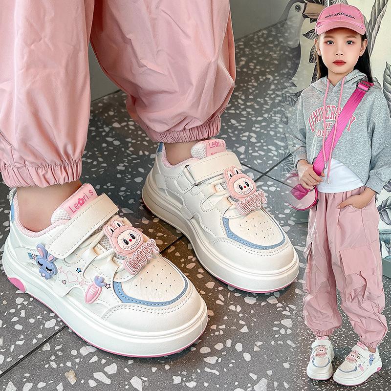 Girls cute cartoon board shoes 2025 new student little white shoes girls sports shoes children fashion casual shoes