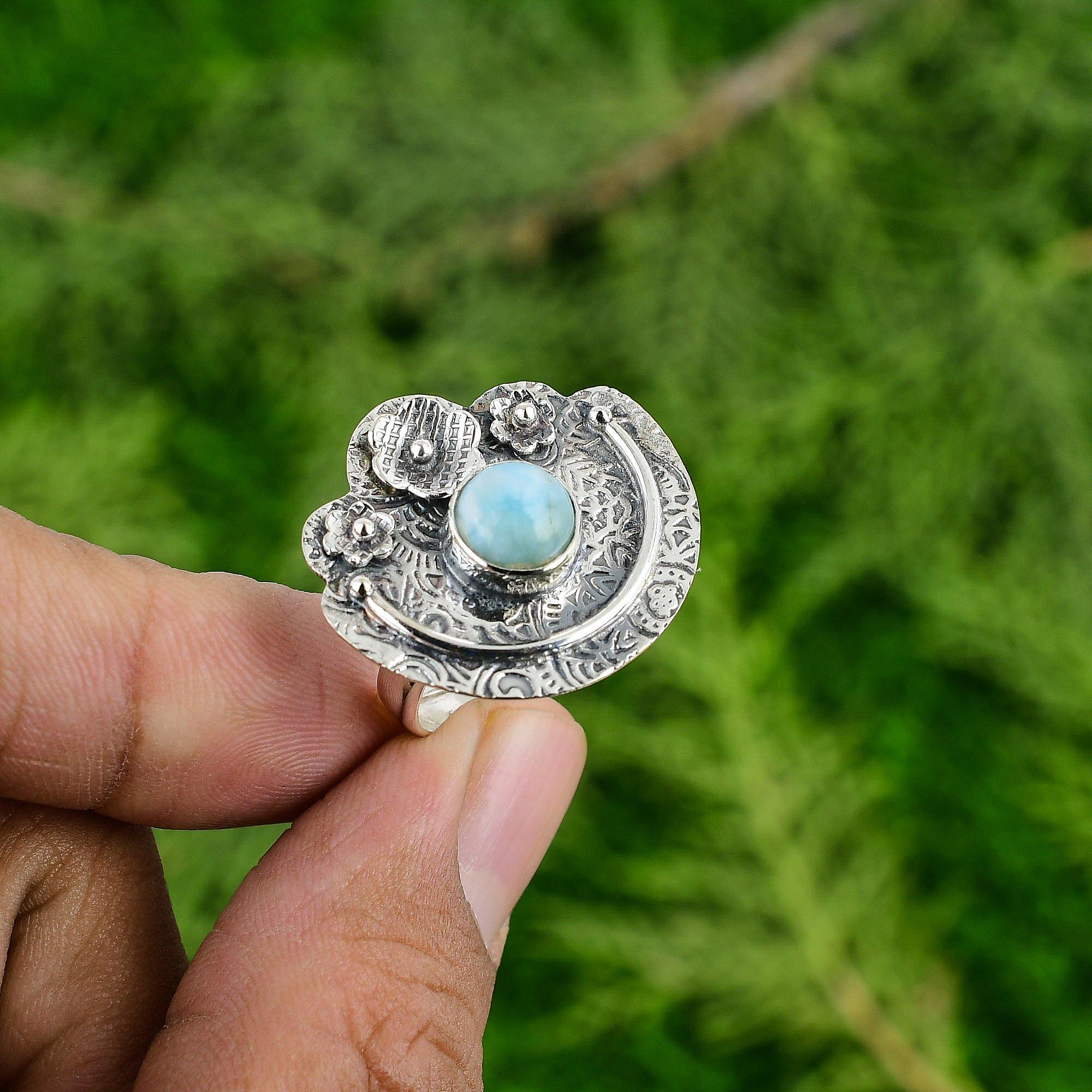 

Натуральный Ларимар Драгоценный камень Заявление Цветок Регулируемое кольцо 925 Серебро Для женщин Adjustable