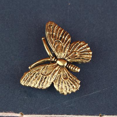 Brass Butterfly Statue, Insect Animal Model Desk Decor, Office Desktop Ornament, Vintage Tea Table Decoration for Living Room