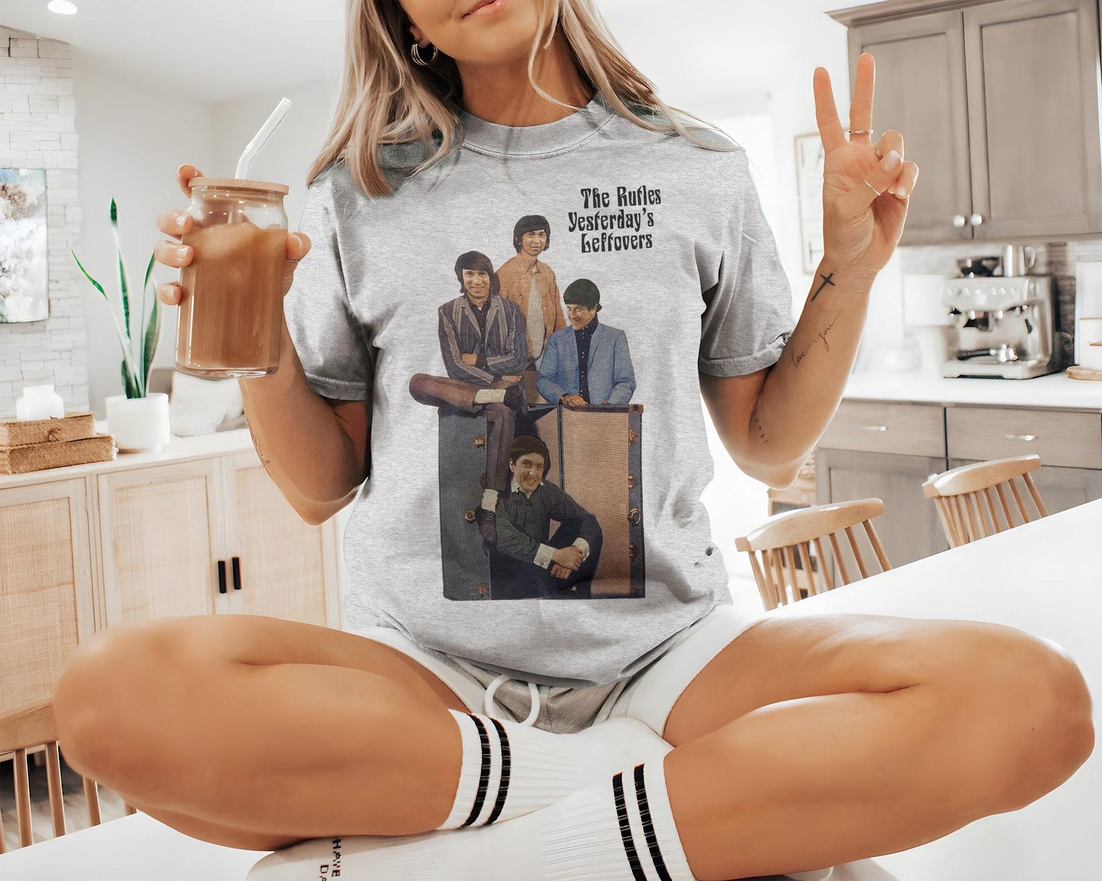 The Rutles V3 Movie Poster Classic Movie Unisex T-Shirt all sizes S-5XL L