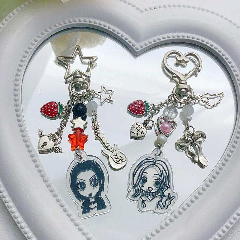 Y2K Nana Hachi Nøkkelringer Tegneserie Jordbær Bass Perlebesatt Nøkkelring Jentete Nøkkelring Veskeanheng Kamera Charms Jentegaver