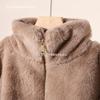 Autumn and winter coat new fur 650g imitation rabbit fur women's top, light wind and warm fleece