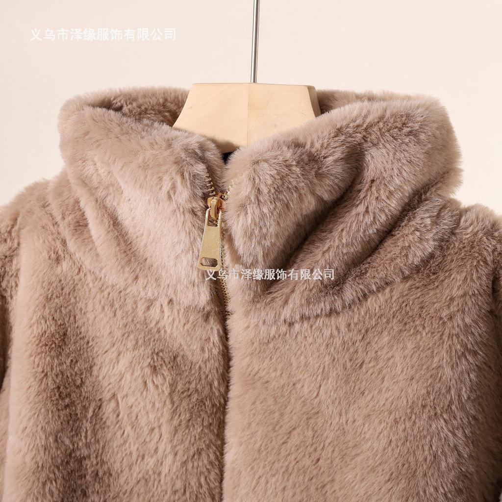 Autumn and winter coat new fur 650g imitation rabbit fur women's top, light wind and warm fleece