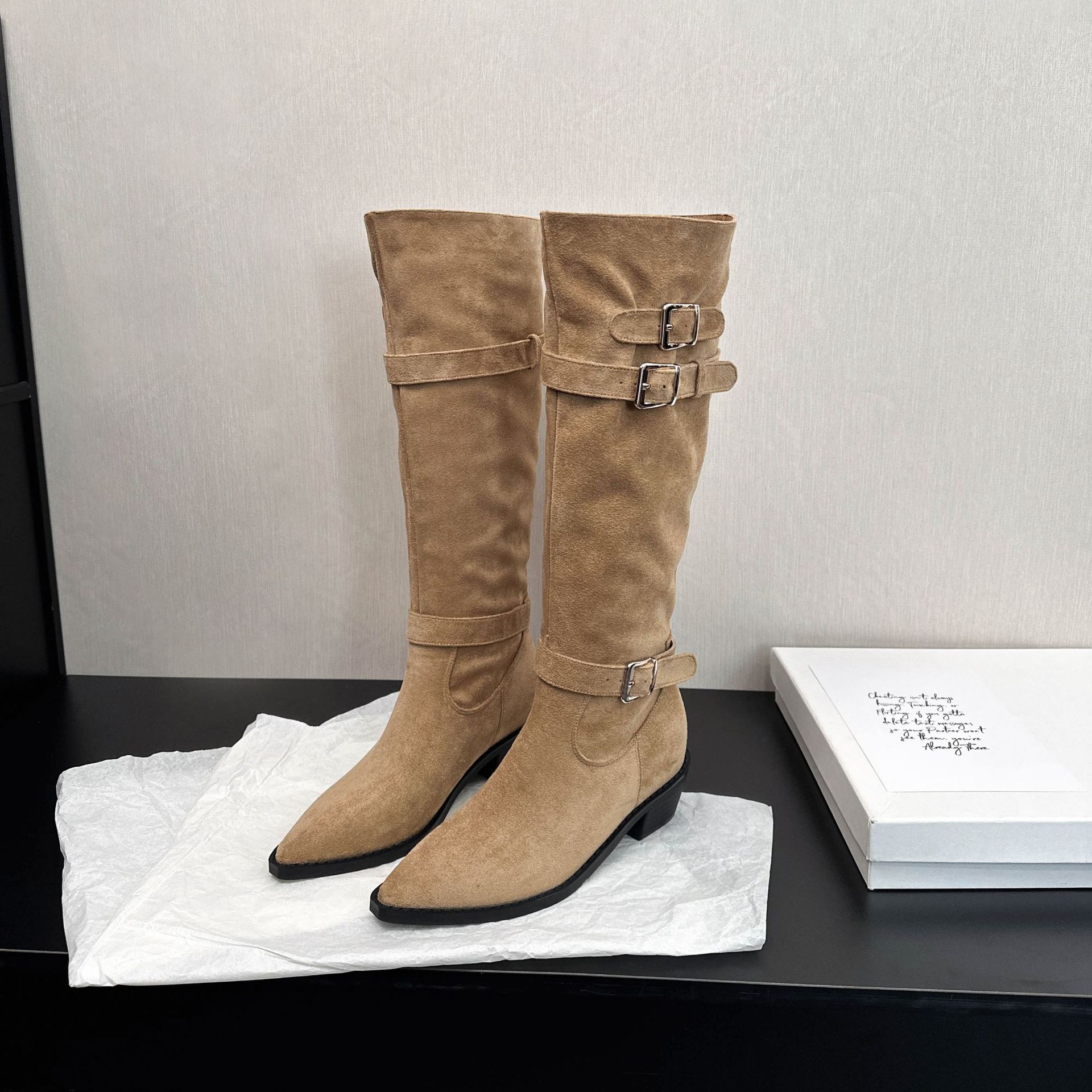 

Leather inner height increase retro belt buckle thick heel boots but knee thin knight boots pointed pleated pile boots 39 хаки