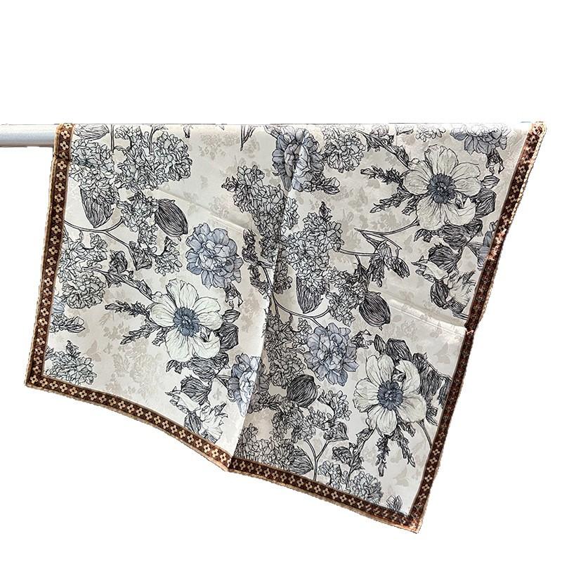 Temperament floral double-sided flower snail silk scarf spring new handmade hemming 111 heavy mulberry silk 71 square scarf