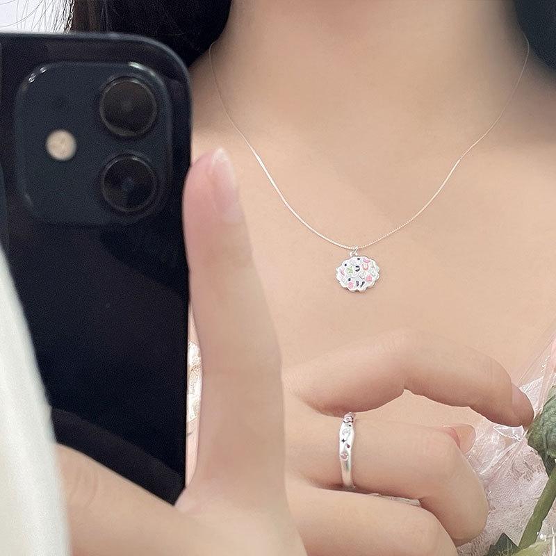 Naszyjnik Szczęśliwy Kwiat, Biszkoptowy, Lekki Luksus, Mocny Łańcuszek, Projekt Mniejszości Kobiecej, Urocze Uczucie