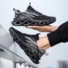 Large size spring new fly-woven light and breathable casual sports shoes twist bottom men's running men's shoes