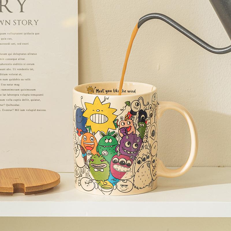 

American Graffiti Ceramic Mug, Cartoon Personality Design Coffee Mugs, Breakfast Milk Cups with Lid Spoon, Holiday Gift Tea Cup 301-400ml
