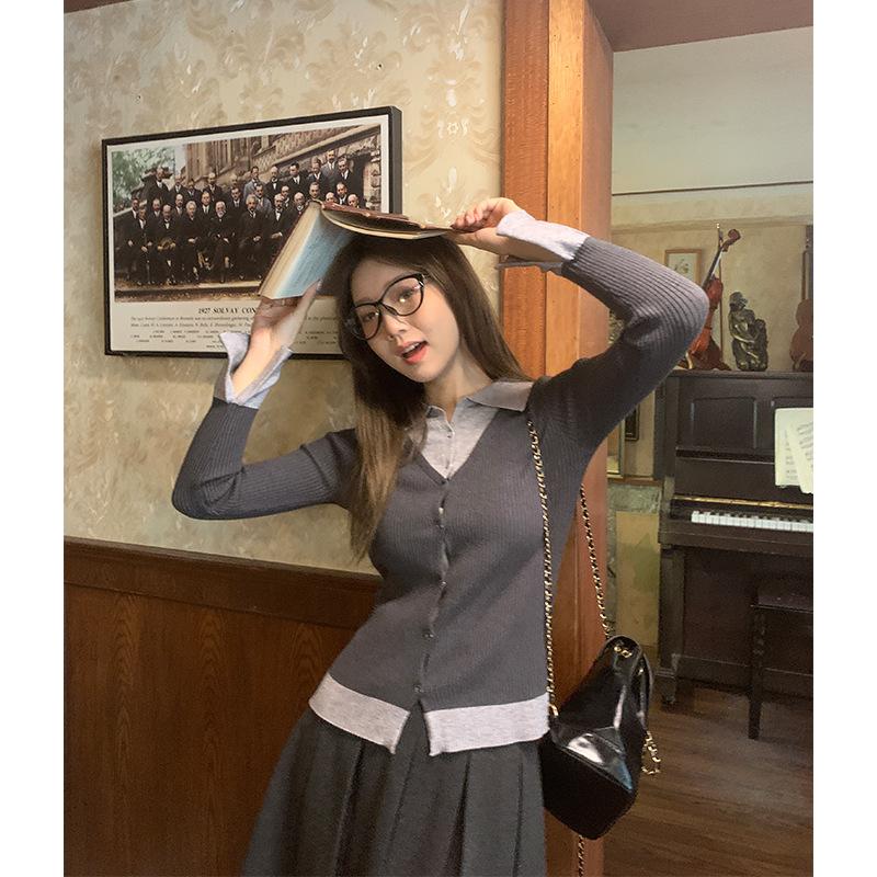 Fake Two-piece Patchwork Polo Lapel Knit Women's Bottom Shirt with A Unique Design Slim Top In Autumn and Winter