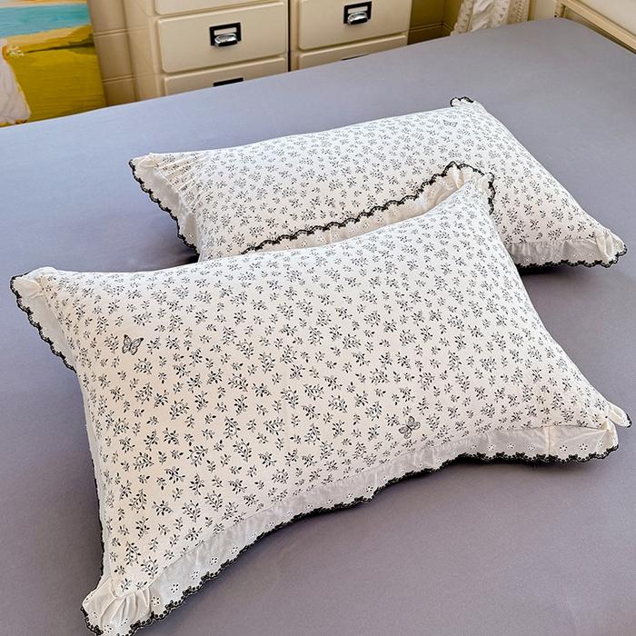 1pc Lace Trim Leopard Printed Pillowcase Cover 48x74cm INS Style Pillow Cover Skin-friendly Pillow Sham