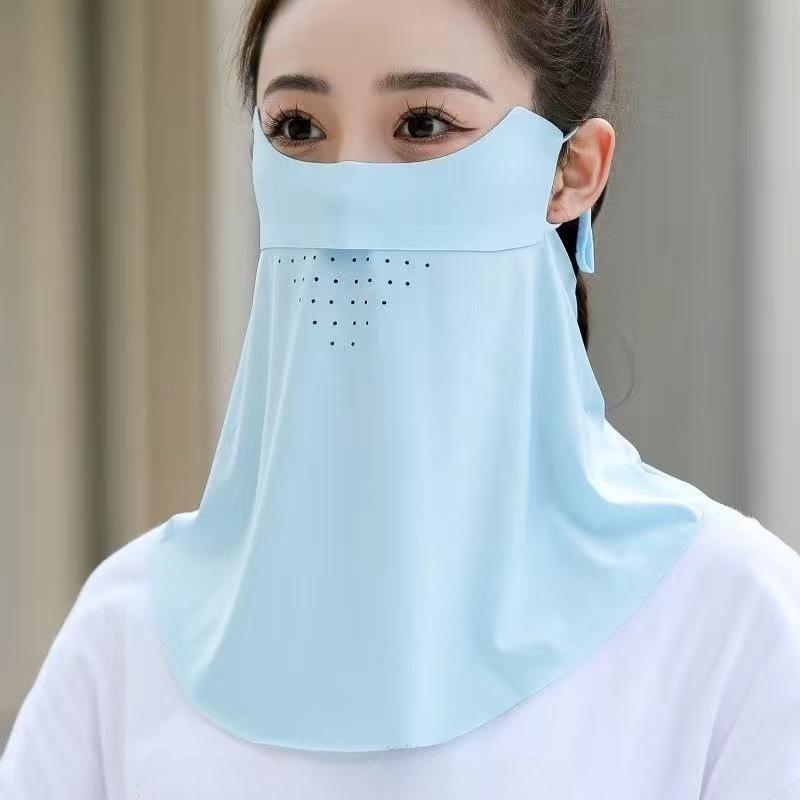 Women's Ultra-Thin Ice Silk Sunscreen Mask with UV Protection and Breathable Full Face & Neck Coverage for Summer.