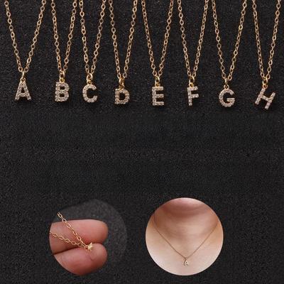 Collana con Ciondolo Semplice in Zircone Europeo e Americano con 26 Lettere dell'Alfabeto Inglese - Gioielli Creativi Cross-Border per Donne