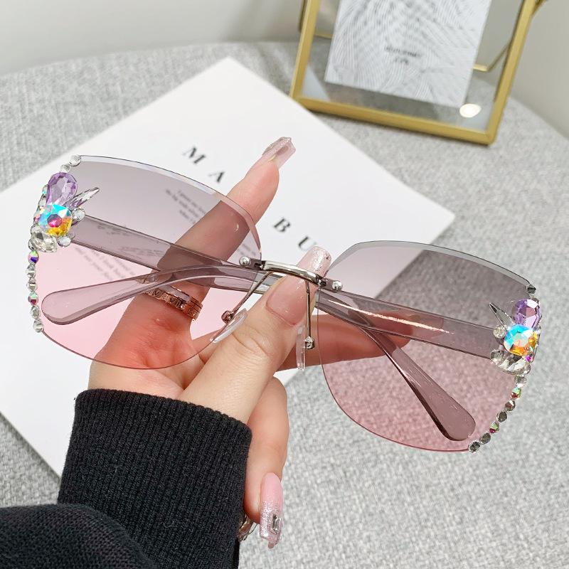 Frameless Cut Edged Diamond Clad Sunglasses Women's UV Sunglasses Marine Sunglasses