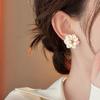 High-End White Flower Stud Earrings Women Temperament Niche Earrings 2025 New Popular Ear Rings Unique Exquisite