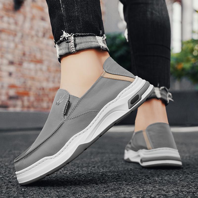 Men's Breathable  New Lazy Shoes Men's Casual Shoes Anti-slip Wear-resistant Work Shoes Soft   Versatile Daily Loafers