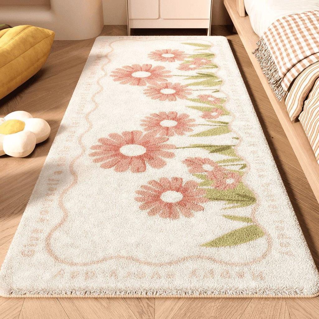 Ins Fresh Bedroom Rug: Cute Flower Design, Cool & Dirt-Resistant, Thick Non-Slip Foot Mat for Bedside or Coffee Table.