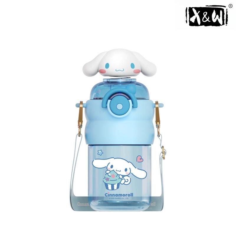 

X&W Sanrio Shake-up Doll Space Cup 600ml Water Bottle for Kids Plastic Cup with Straw and Lid Office Water Bottle Double Cup