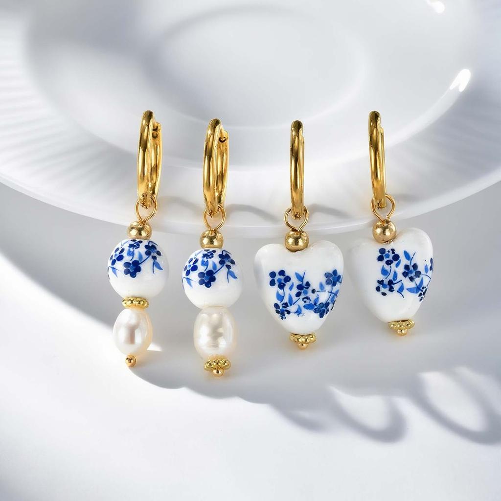 Retro Heart-shaped Porcelain Earrings for Women,Blue and White Imitation Pearl Chinese Cultural Earrings,Charm Jewelry Gifts