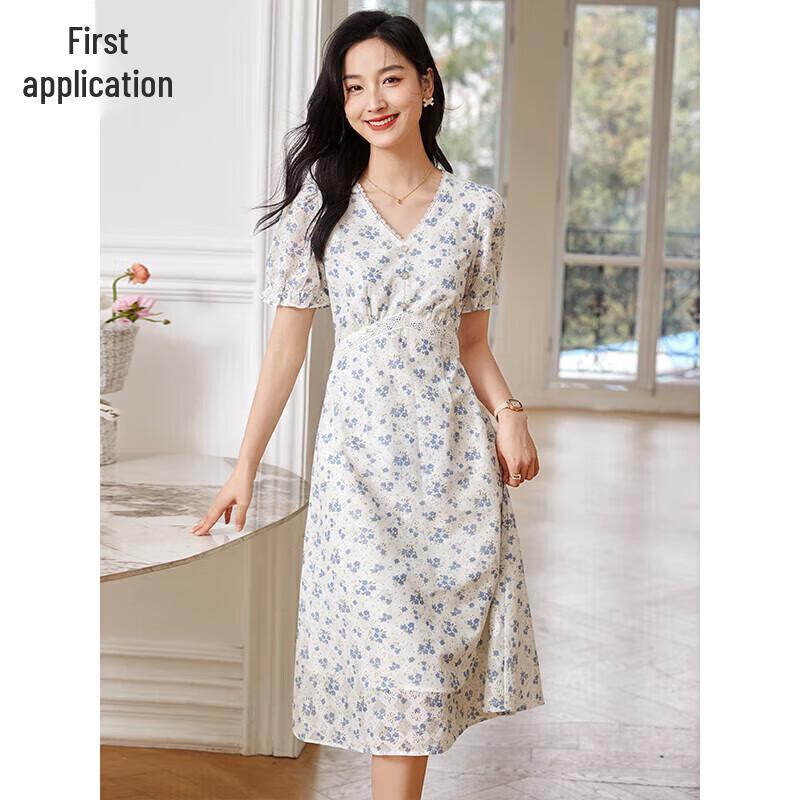 

Женское миди-платье с V-образным вырезом, цветочным принтом и коротким рукавом S