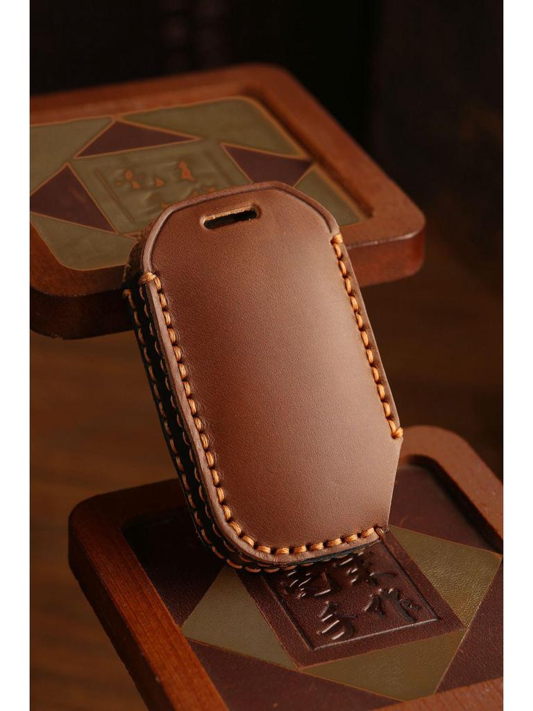 Kia Carnival Autoschlüsselhülle aus echtem Leder, handgefertigt, mit Schnalle