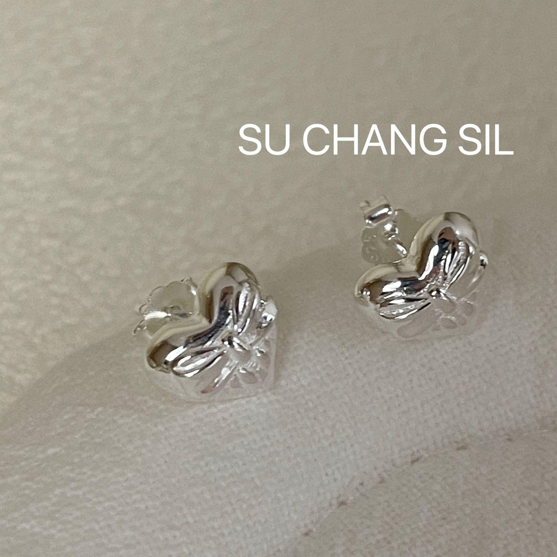 S925 Sterling Silver Heart Bow Stud Earrings – Sweet Korean Style Versatile Design for Women 925 Sterling Silver