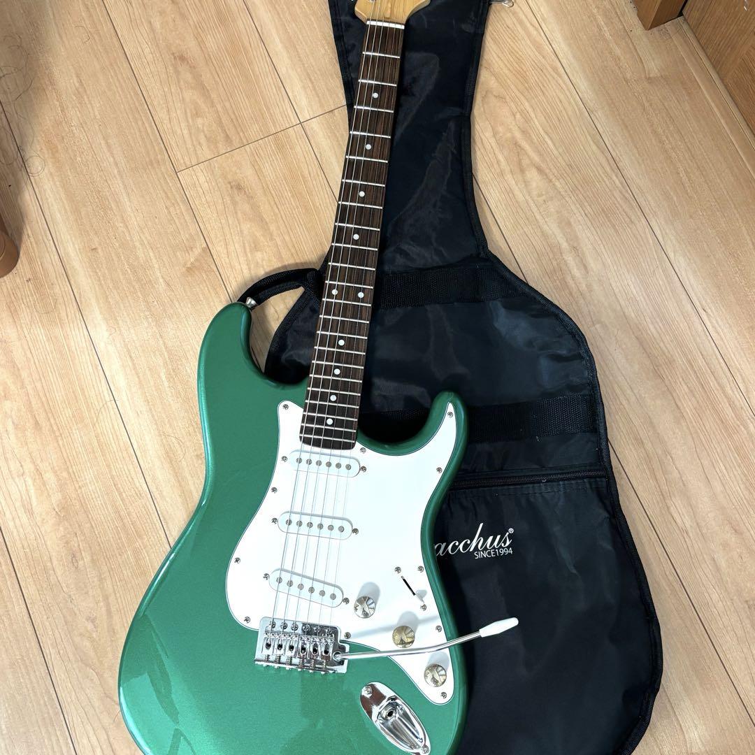 

[USED] Bacchus BTS-1R Green Stratocaster with Soft Guitar Case