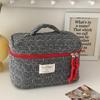 Classic Quilted Heart Makeup Bag Large Capacity Zipper Cosmetic Bag Korean Style Plaid Toiletry Pouch Outdoor