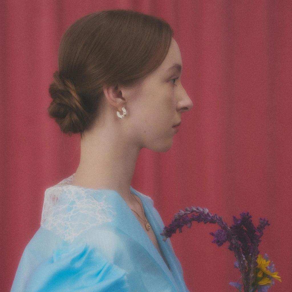 Spring And Summer Blogger, The Same Enamel Drop Glaze C-Shaped Earrings Are Inlaid With Natural Stone Earrings Women