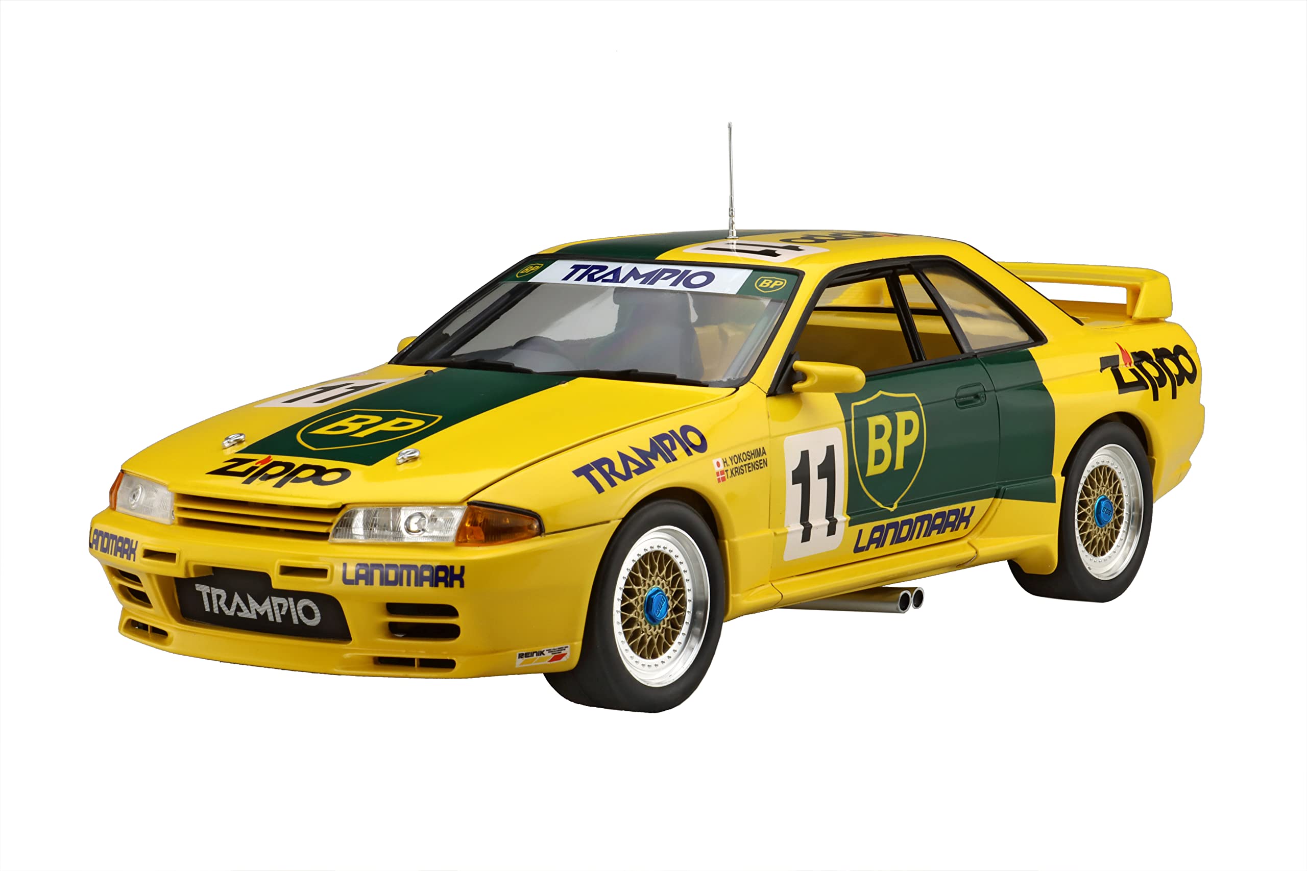 

AXES Series BP Oil Trampio Plastic Model 1/12 No.6 GT-R