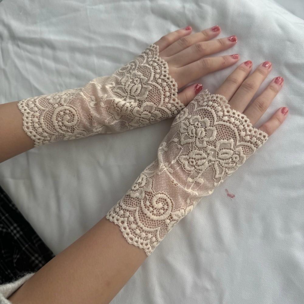 

Embroidered Lace Detachable Fake Sleeves Hollow Out Wrist Cuffs Cosplay Party бежевий