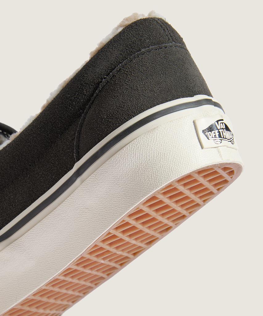 Vans Classic Slip-On - (Cozy Hug) Faded Black / Vn000Bvzemv1