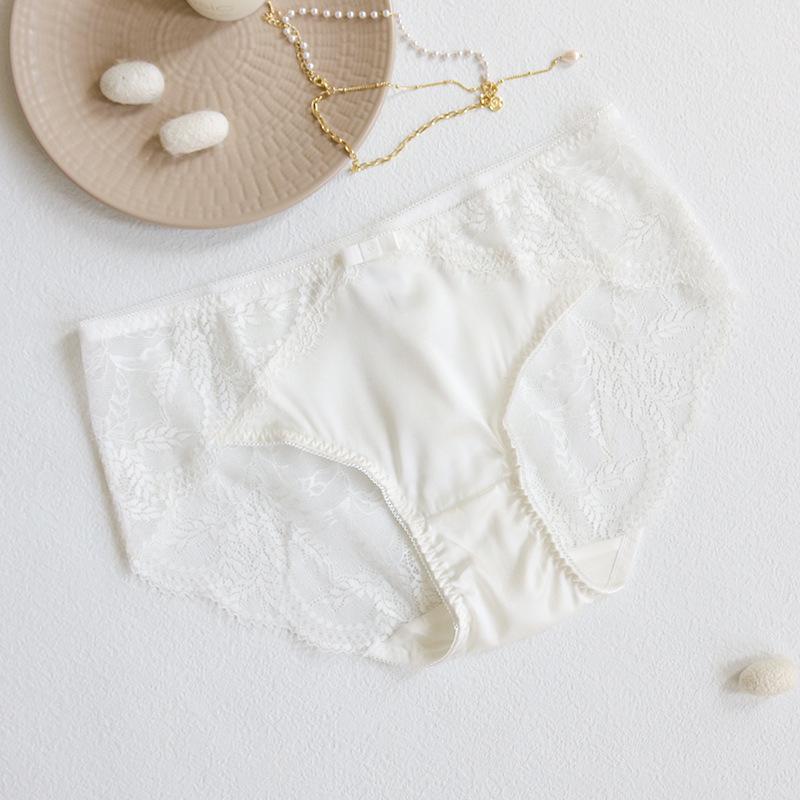

1 шт., сексуальные кружевные трусики-треугольники с низкой талией, шелковистые, гладкие и высокоэластичные шелковые трусы для домашнего белья L