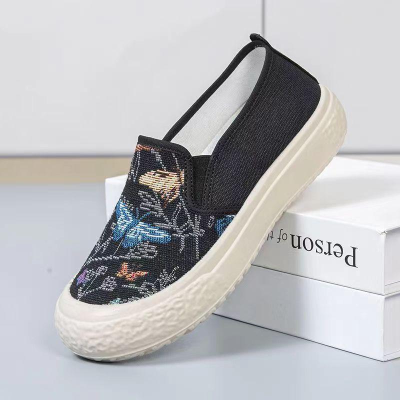 Spring and summer fisherman shoes soft sole non-slip lazy shoes pedal students breathable comfortable casual versatile canvas shoes