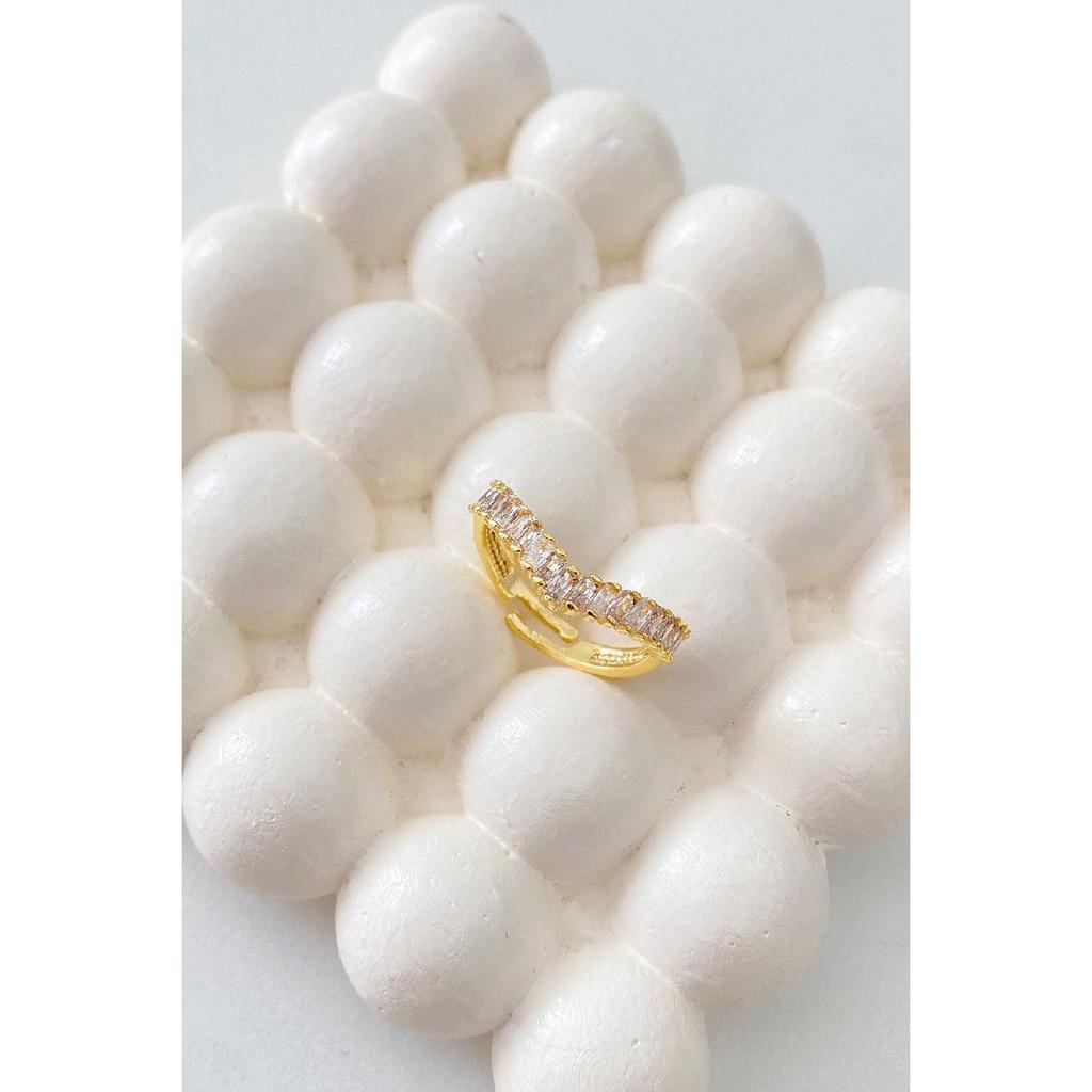 Nastavitelný ocelový prsten s bagetovým zirkonovým kamenem