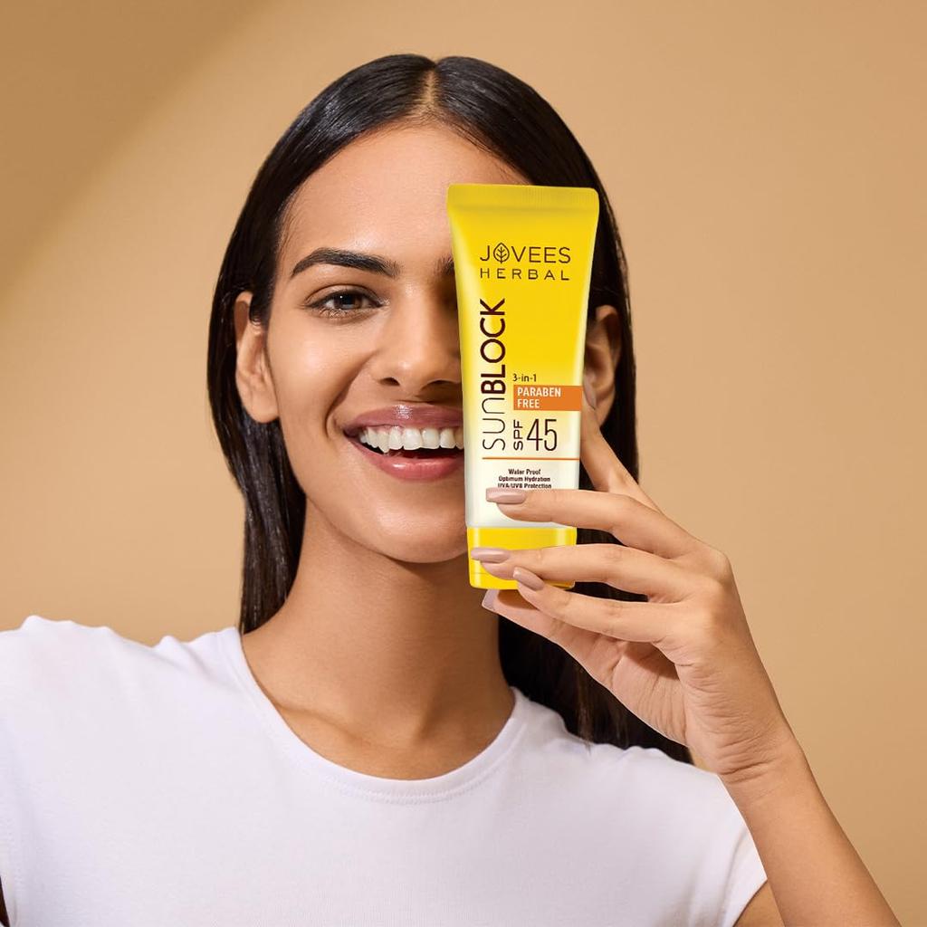 Jovees Herbal Sun Block SPF 45 Sunscreen for Even Toned Glowing Skin Lightweight Non-Greasy 100g