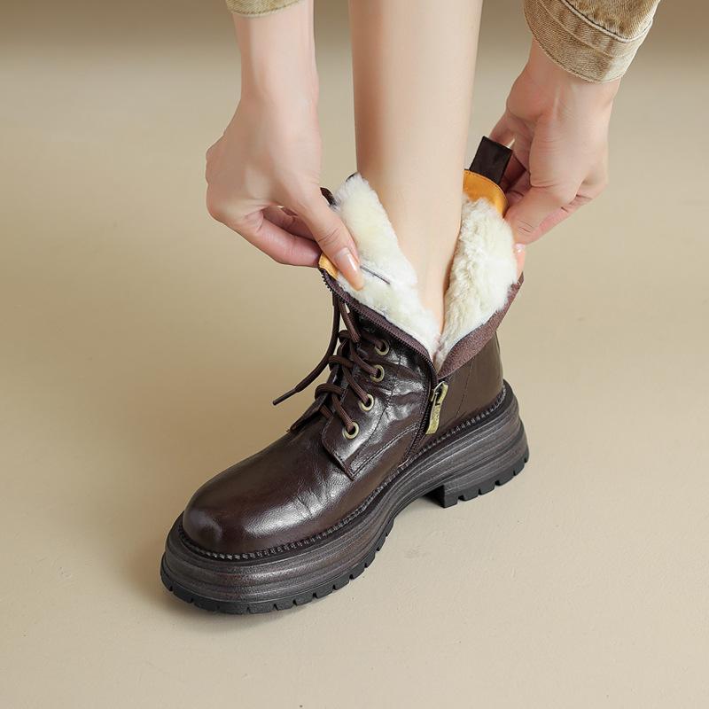Soft leather version~ fur integrated snow boots women's Northeast cotton shoes 2025 new winter velvet thickened warm short boots