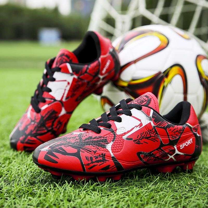 Xiyin High-Top Breathable Football Futsal Shoes with Long/Multi Studs