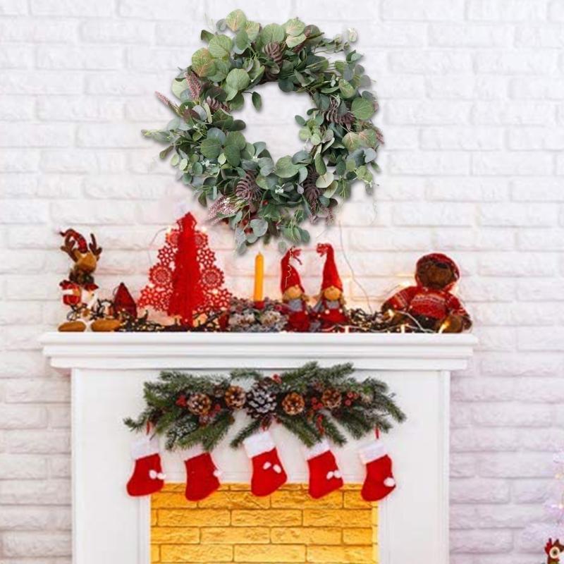 Delicate Faux Green Leaf Wreath Accessory Durable Wreath for Functional Use In Homes Garden and Wedding Decorations