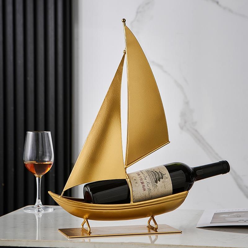 Ferro Battuto Barca a Vela Portabottiglie Vino Rosso Regalo Inaugurazione Casa Luce Lusso High-end Armadio Vino Mobile TV Accessori Casa Decorazione Soggiorno Ornamento