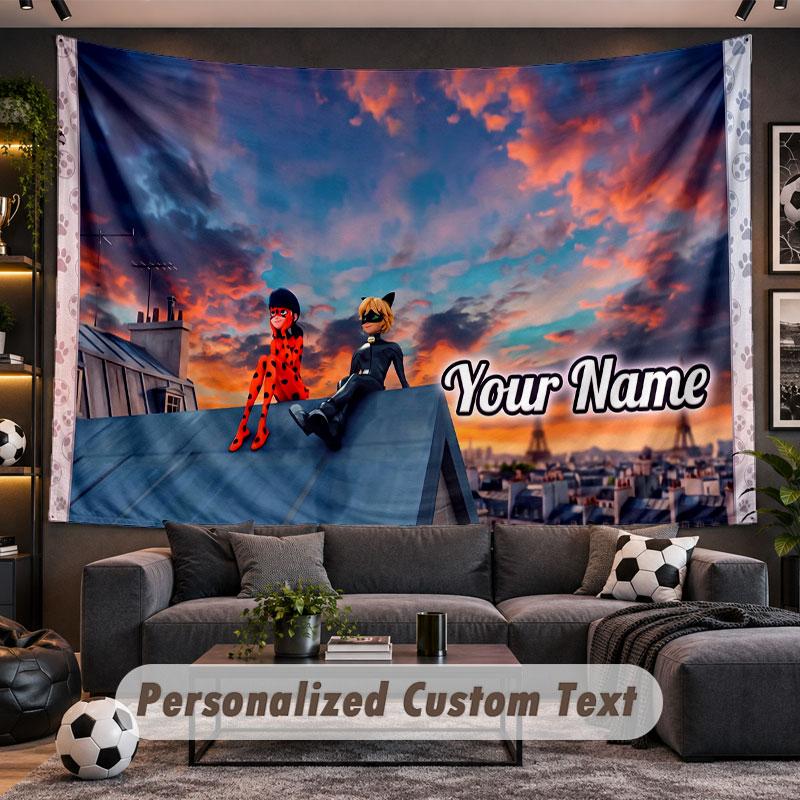 Arazzo da Parete Nome Personalizzato Modello Miraculous Ladybug Tessuto Stampato Personalizzato Decorazione Murale
