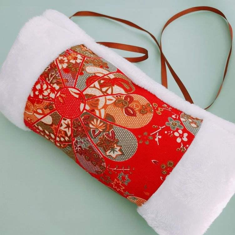 

Перезаряджуваний рукавиця-муфта з шовкової бавовни Hanfu для літніх людей Default Option