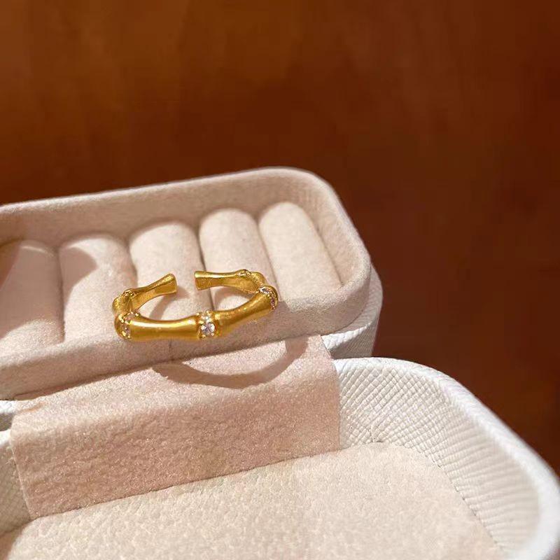 Justerbar Öppen Stjärnring - Exklusivt Strandsemestertillbehör för Kvinnor