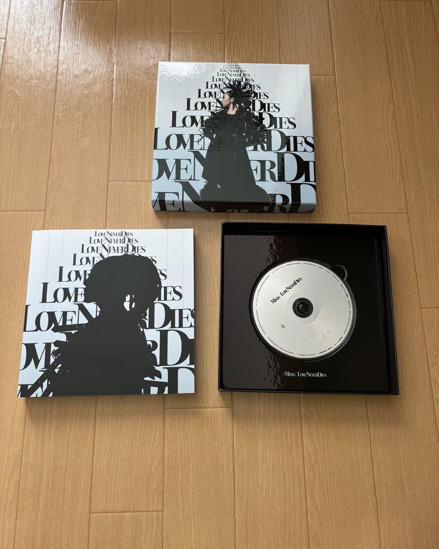 

[USED] MISIA LOVE NEVER DIES Limited Edition Deluxe Edition CD Art Book