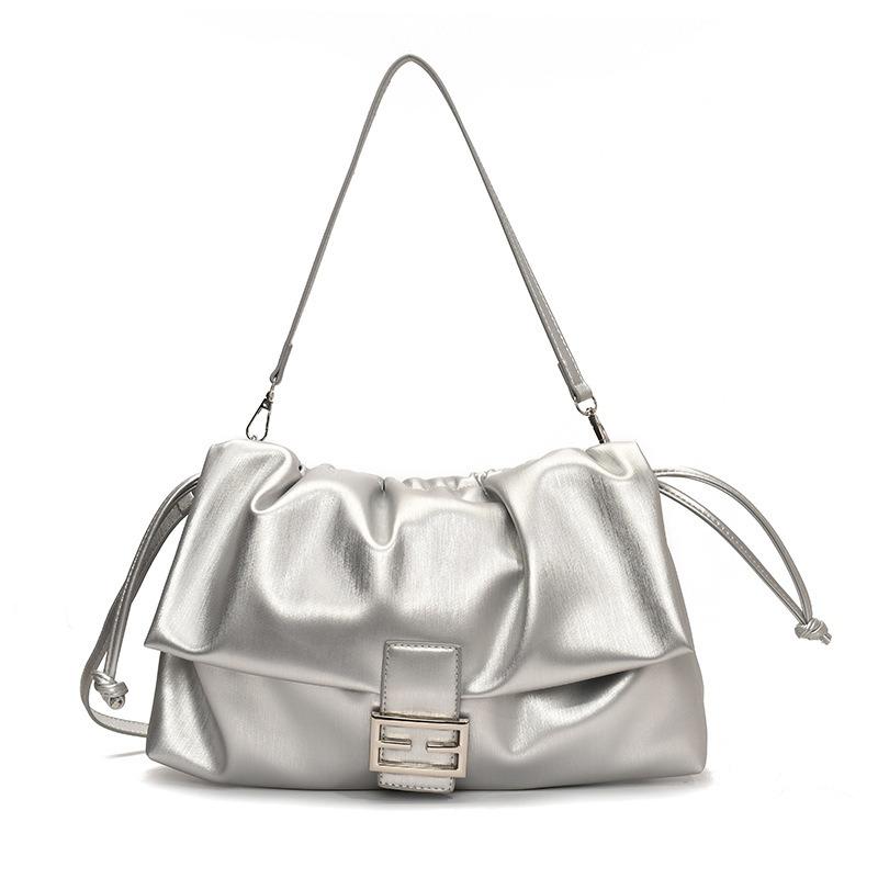 Large-capacity Bag Women's Summer New Fashion Niche Design Messenger Bag Single Shoulder Underarm Pleated Bag