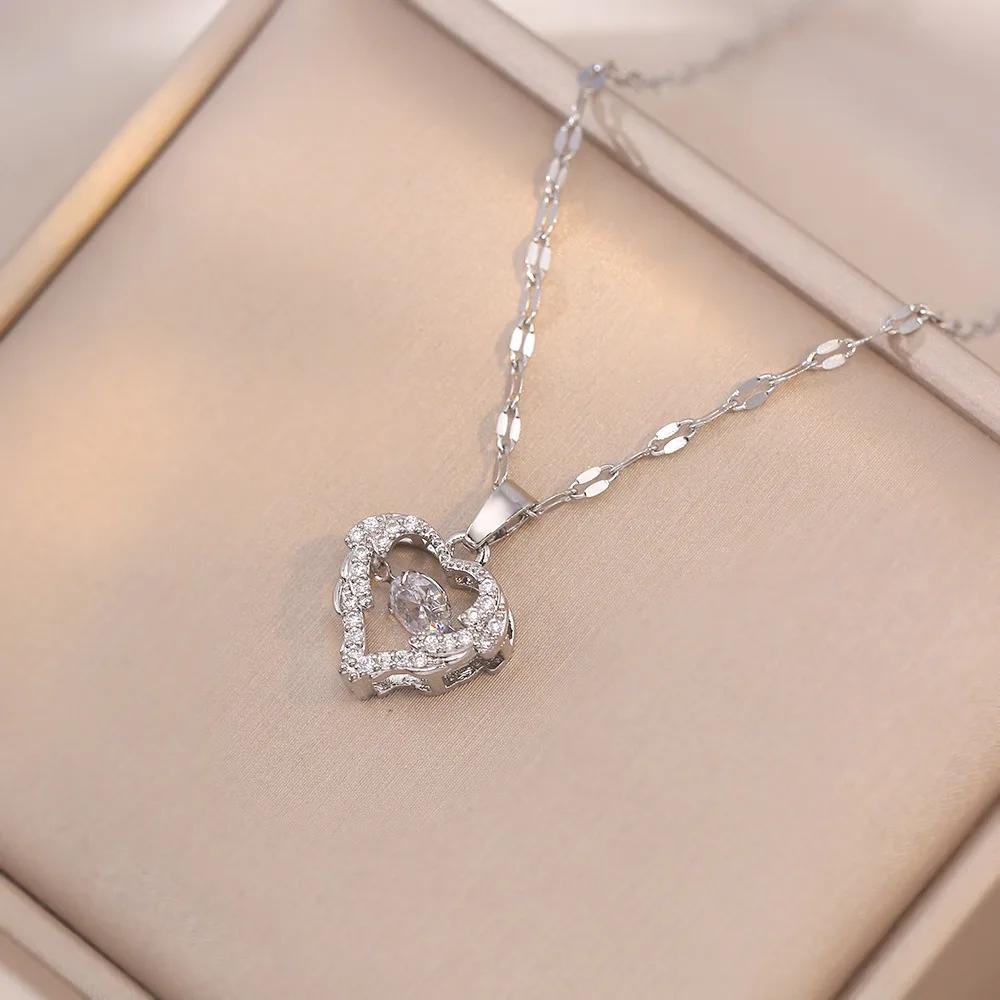 Moderna y Lujosa Cadena para Clavícula de Acero Inoxidable, Personalizable y Versátil, con Colgante de Ostra y Perla en Forma de Corazón de Melocotón