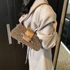 Small leopard print bag for women  new winter fashion 4  versatile  retro shoulder bag  niche  displacement bag