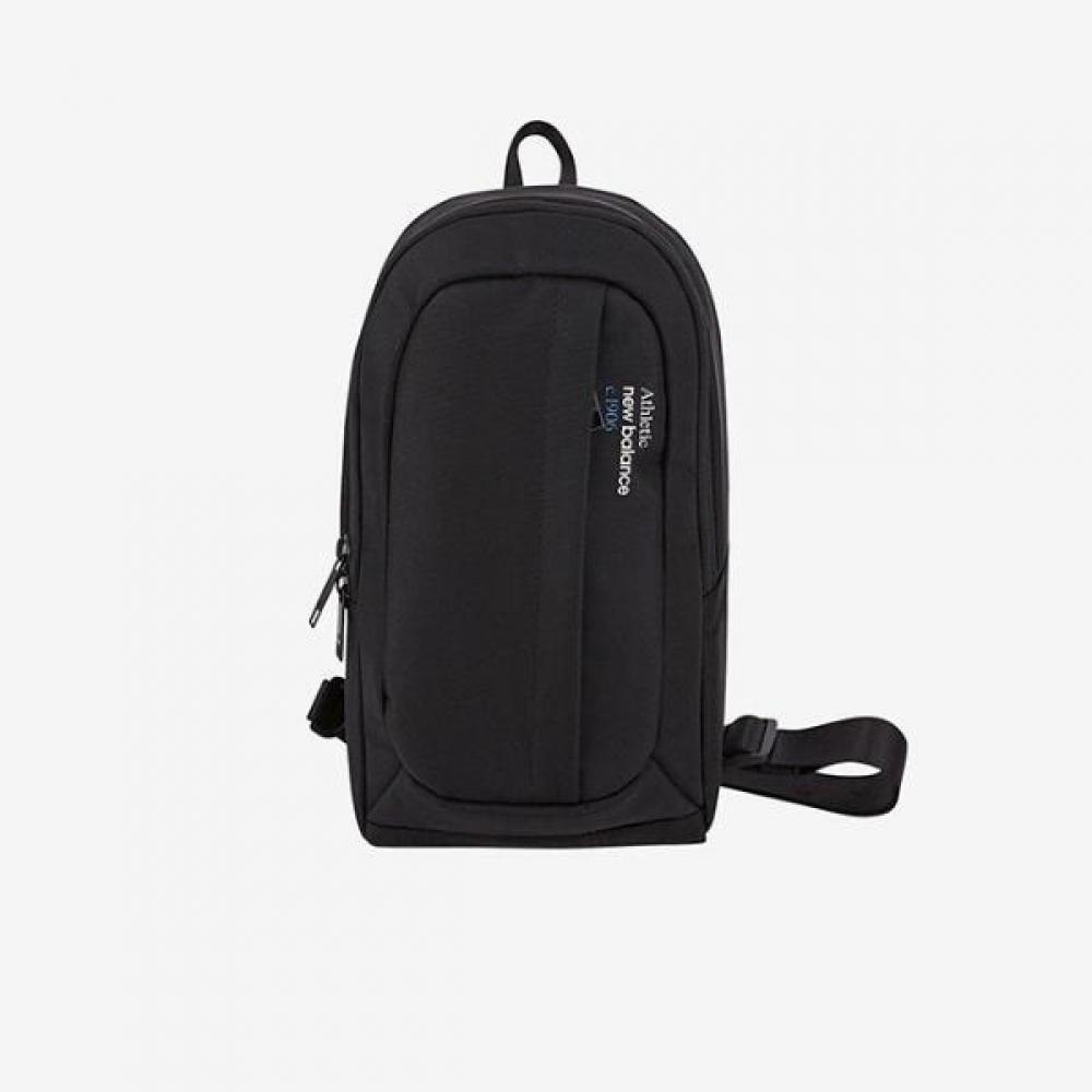 

New Balance Half Club CommOn Essentials Recycle Big On Sling Bag Black Nbgcdae104 19 FREE
